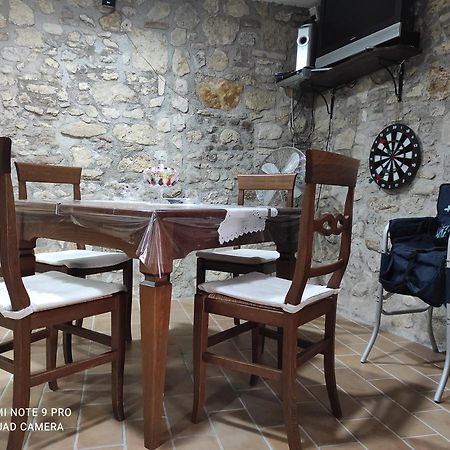 Giardino Casa Selciata Apartment Calvi dell' Umbria ภายนอก รูปภาพ